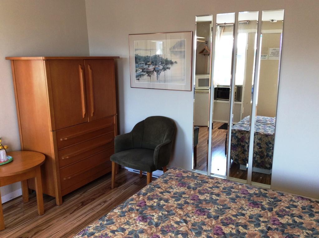 Bruno * Saint-Bruno-de-Montarville